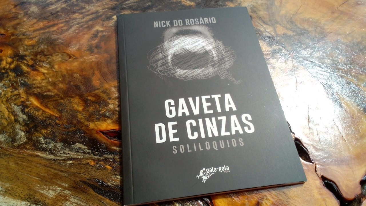 Gaveta de cinzas: solilóquios – livro de Nick do Rosário